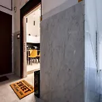 Cafarelli House * Neapel