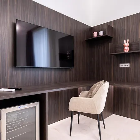 Cafarelli House * Napels