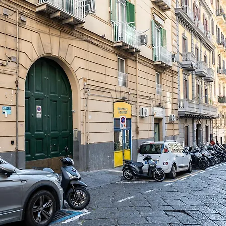 Appartement Cafarelli House *
